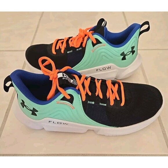 Under Armour Flow FUTR x2 Men’s 9.5 Sneakers Women\'s 11 NEW
